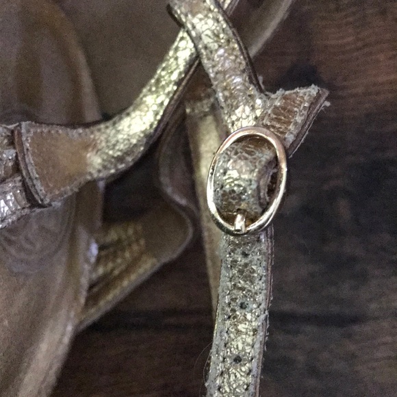 Tory Burch gold Distressed Shoes size 6 - Picture 9 of 12